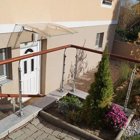 Apartment Robert Maiersdorf Екстер'єр фото