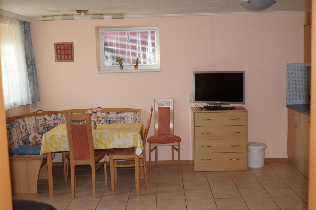 Apartment Robert Maiersdorf Екстер'єр фото