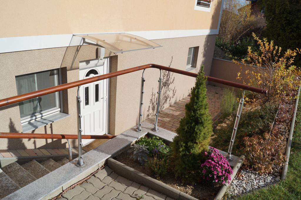 Apartment Robert Maiersdorf Екстер'єр фото